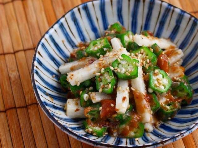 オクラと長芋のさっぱり梅肉和え